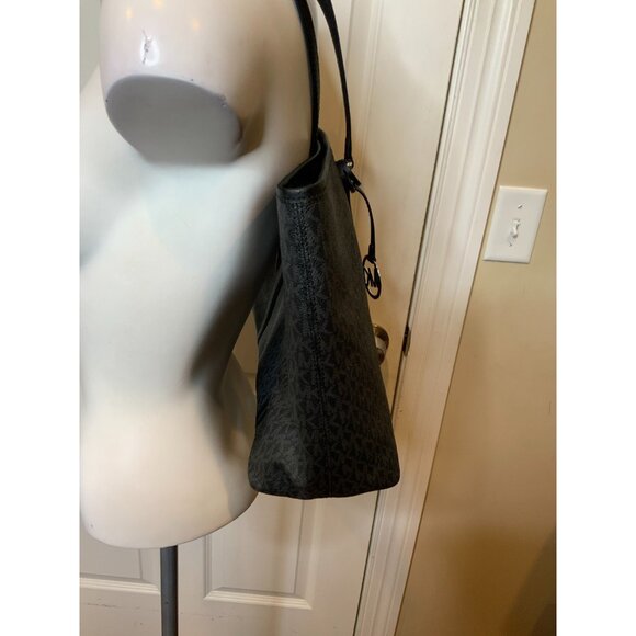 Michael Kors Black Pebbeled Leather Maisie Large Logo 3-in-1 Tote Bag - Picture 4 of 11